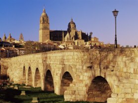 simoni-marco-the-roman-bridge-and-city-from-the-tormes-river-salamanca-castilla-leon-spain